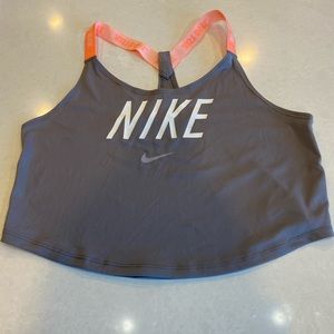 Nike workout crop top size S